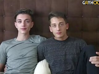 Two magnificent twinks open love