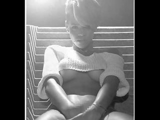 Rihanna telanjang & bogel