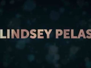 เพลย์บอย plus: lindsey pelas - หน้าร้อน stride