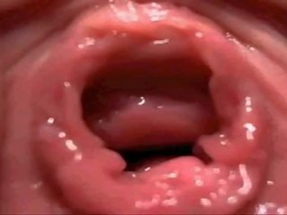 Cam honey Plays With Her Pink Pussyhole Close Up 17 mins
