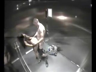 Eager gyzykly to trot iki adam fuck in elevator - 