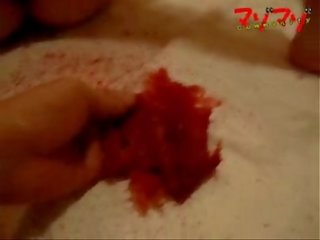 Japanese amateur couple SM play sensational wax in a pussy and vagina.
