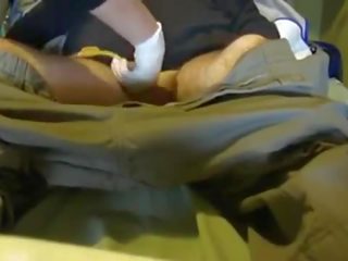 Enfermeira bate uma punheta ал o tetraplegico