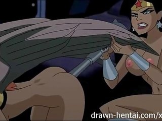 Justice league हेंटाई - दो लड़कियों के लिए batman शिश्न